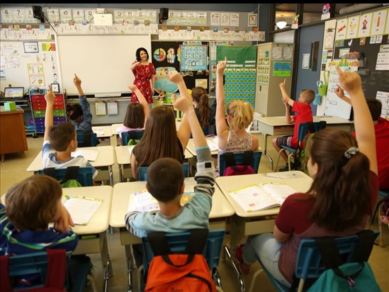 La pénurie de main-d’œuvre inquiète toujours dans les écoles