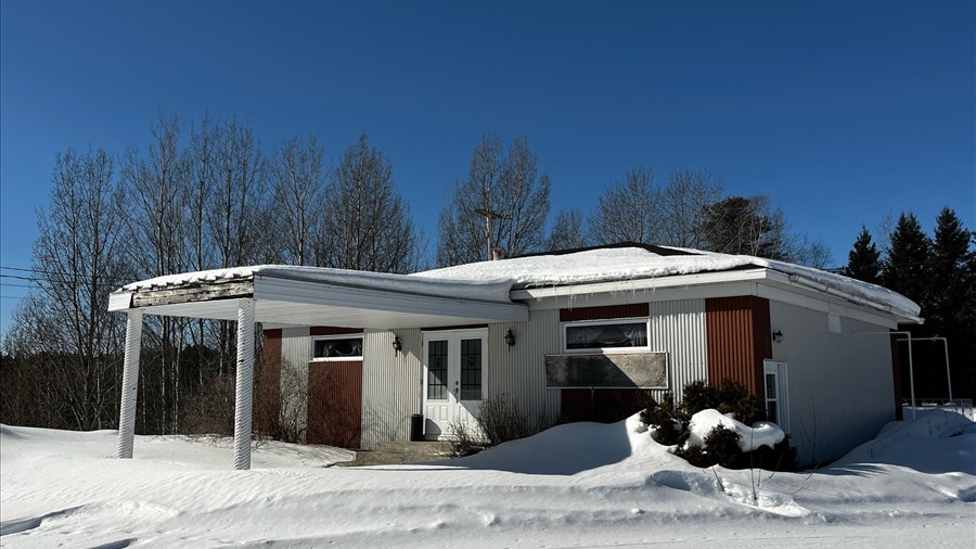 Un centre d’entraînement dans les plans de Sainte‑Jeanne‑d’Arc
