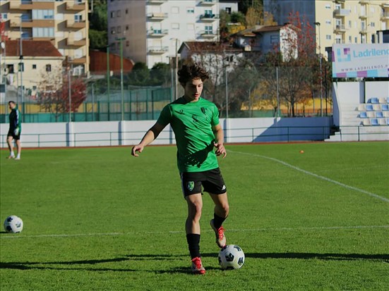 Un Jeannois perce dans la meilleure ligue junior du Portugal