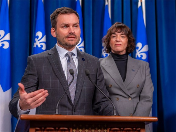 Le PQ promet de faire baisser les coûts de construction au Québec