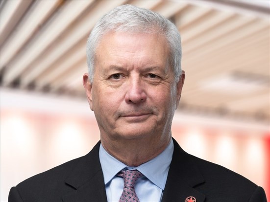 L’Assemblée nationale réclament son licenciement