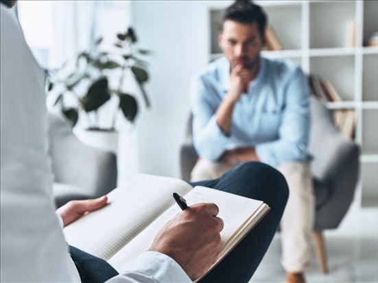 Consulter un psychologue s’impose dans les habitudes des Québécois