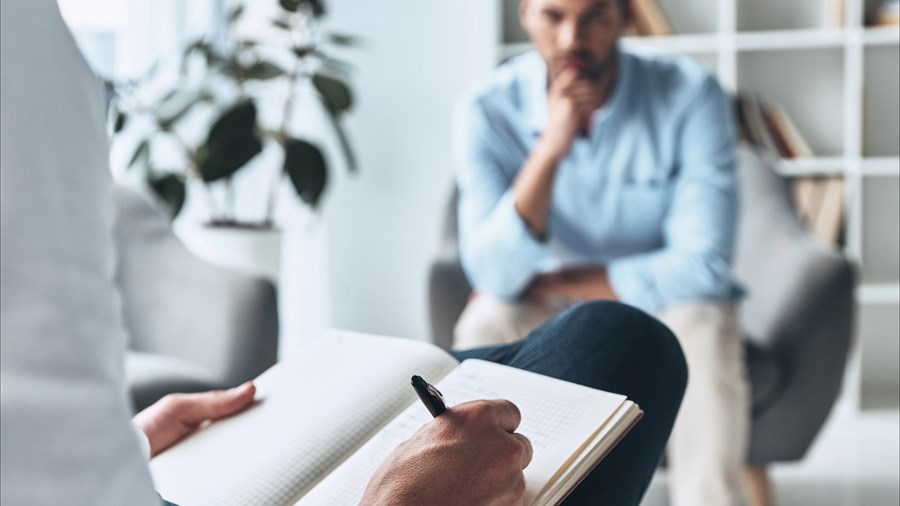 Consulter un psychologue s’impose dans les habitudes des Québécois