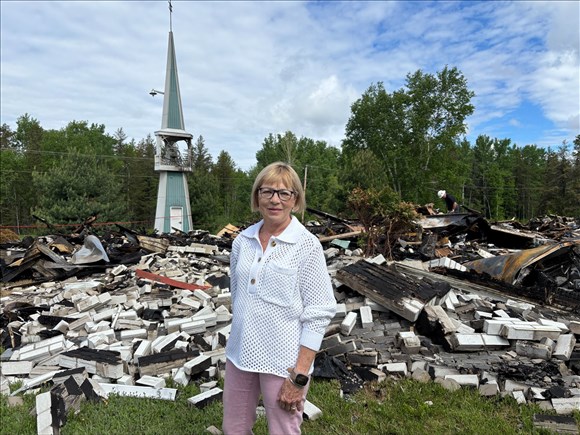 Après l’incendie, Vauvert regarde devant