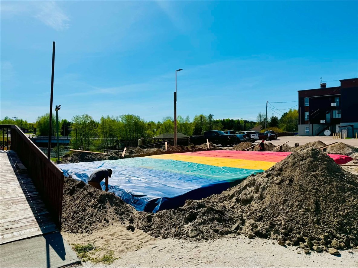 Vandalisme à Dolbeau-Mistassini et Saint-Eugène : deux sites municipaux ciblés