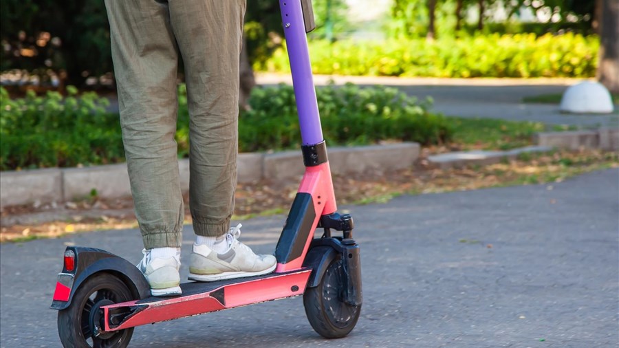 Québec modifie ses règles sur les trottinettes électriques